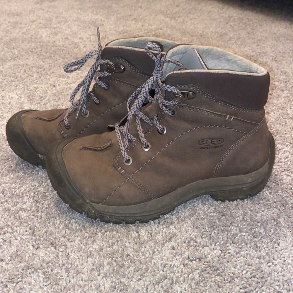 Keen Kaci Winter Mid Hiking Boots, Turbulence/Stormy Weather